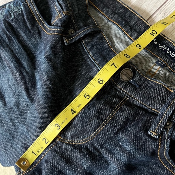 Driftwood Sundance embroidered blue jeans sz 28 - Picture 8 of 10